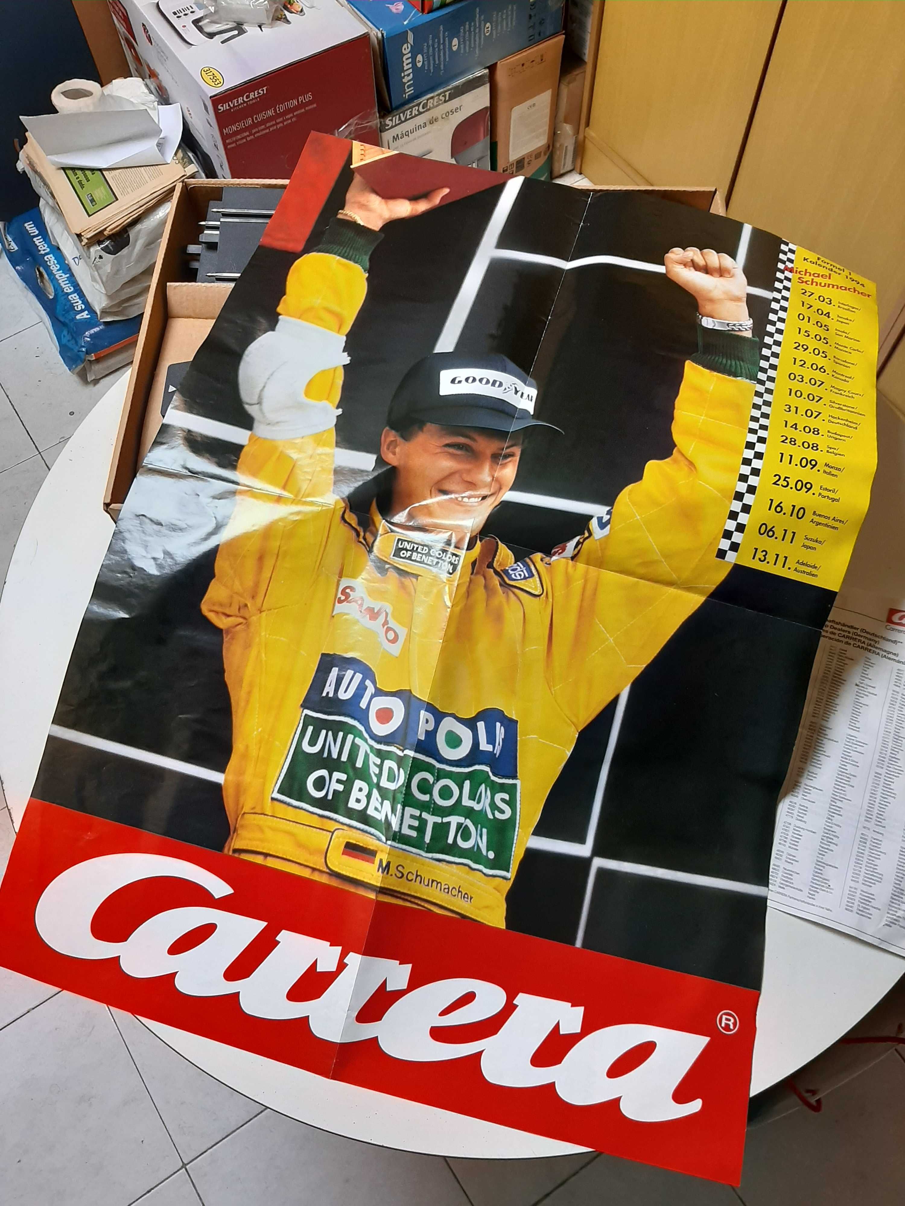 Pista Car Racing Carrera e Poster Schumacher