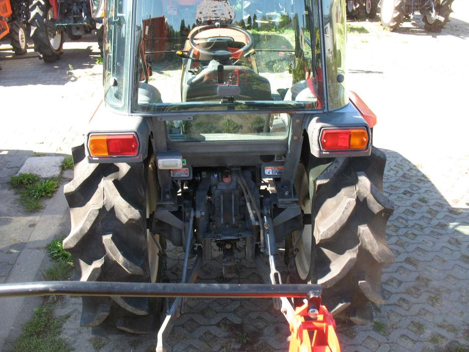 Kubota KL34 KAB 4X4 AC sadownik ładny stan pod tur nie MF Zetor