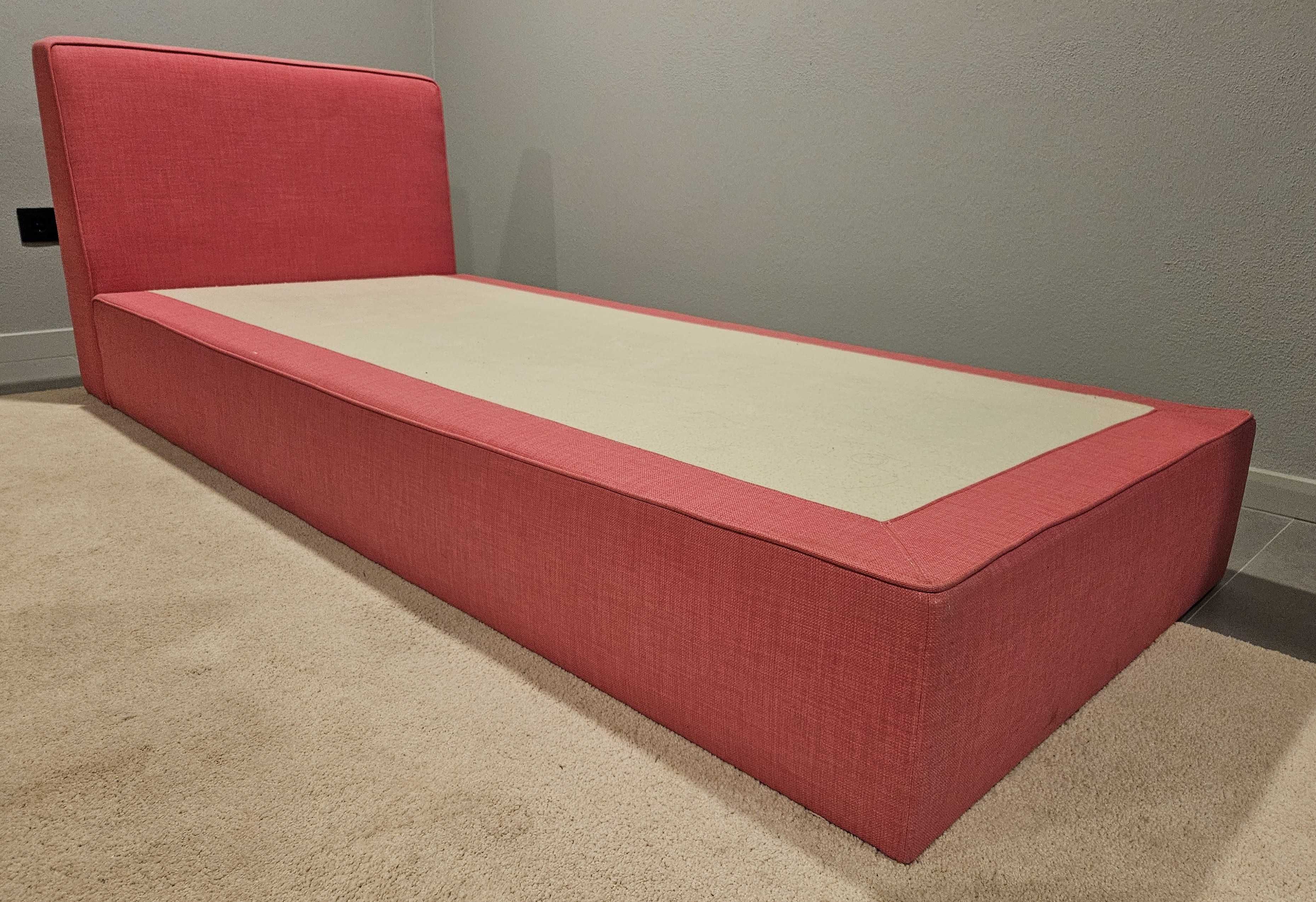 Cama sommier individual impecável - rosa