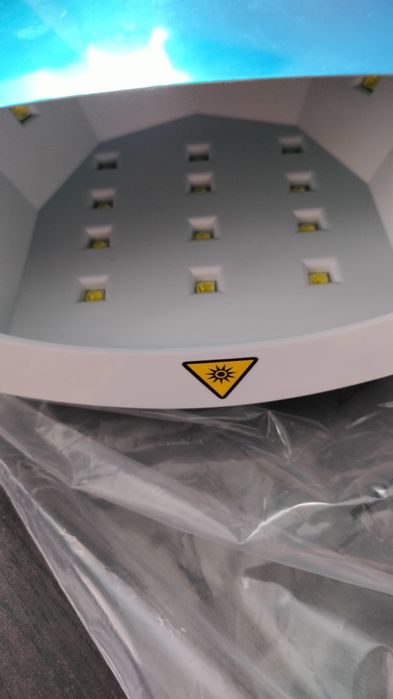 Lampa UV do paznokci Medisana