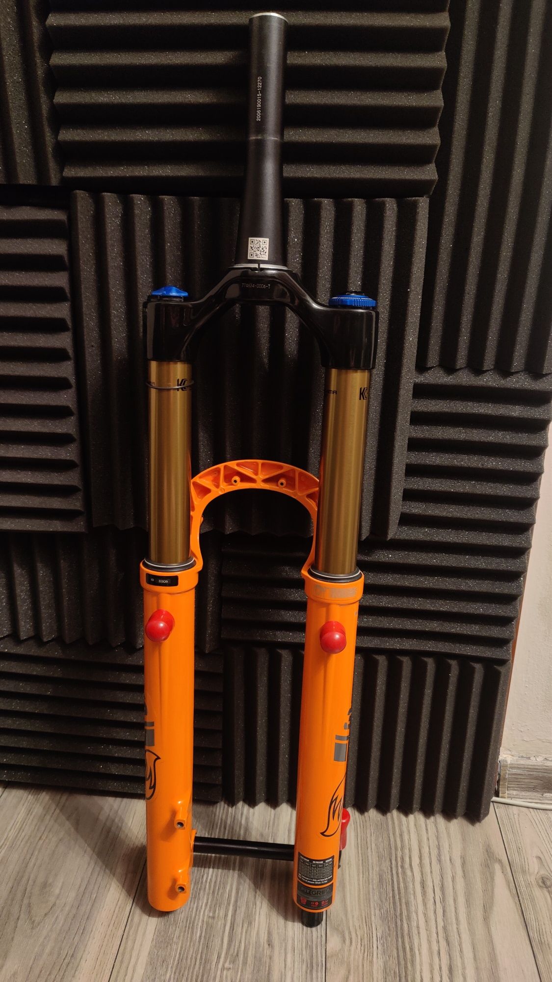 Widelec FOX 36 Factory Grip2 27,5", 170 mm, kashima