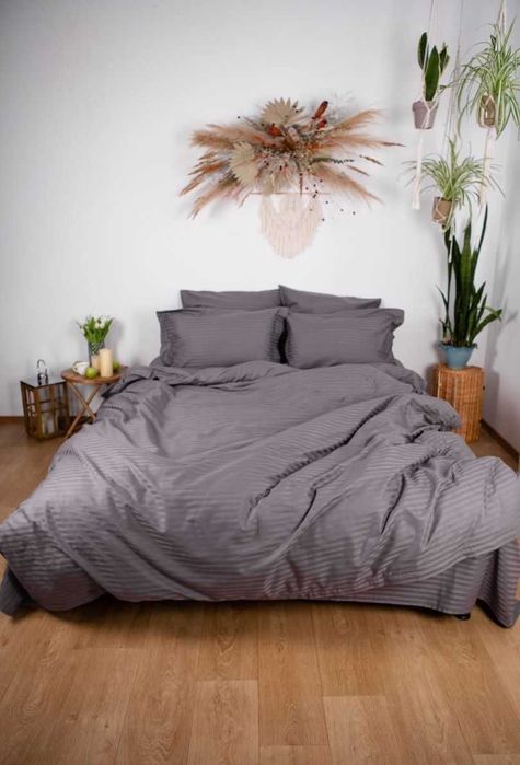 Великолепное постельное белье из страйп-сатина