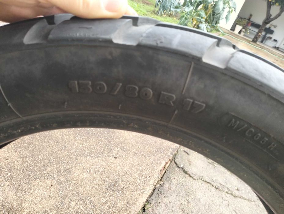 Pneu Michelin 130/80r17