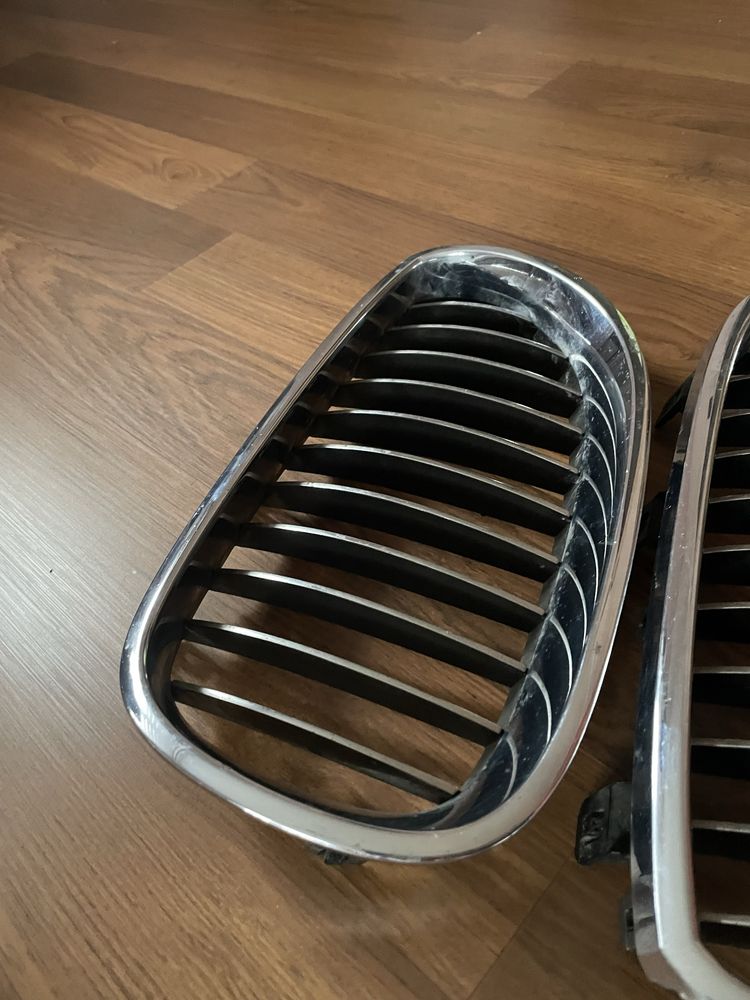 Nerki oryginalne grill bmw e60 e61