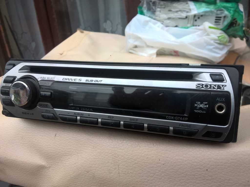 AudioCD SONY CDX-GT44IP X-Plod 4x52W CD/AUX/Subw MP3/WMA Bass EQ3Panel