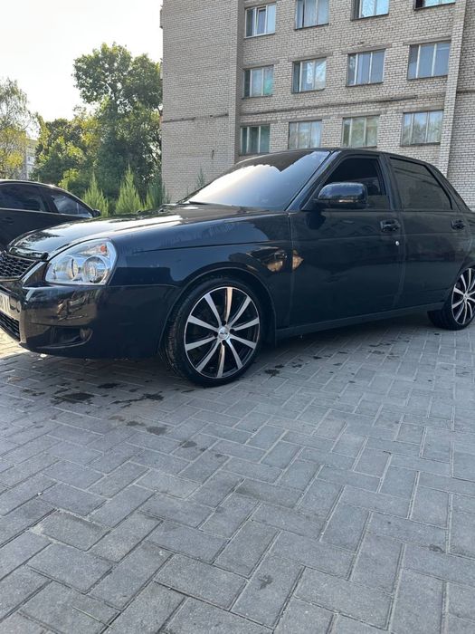 Приора 2170  продам