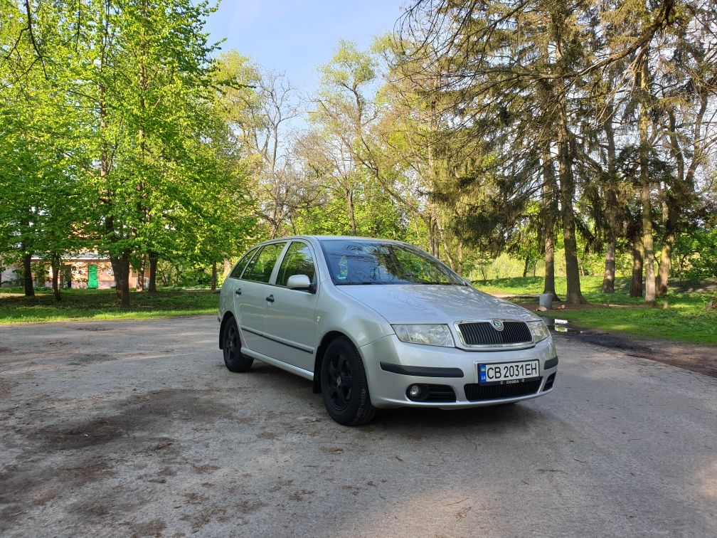 Продам автомобиль Skoda Fabia 2006р.