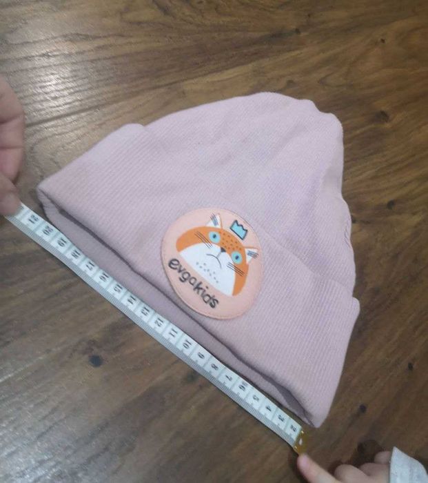 Детская шапка модного кроя