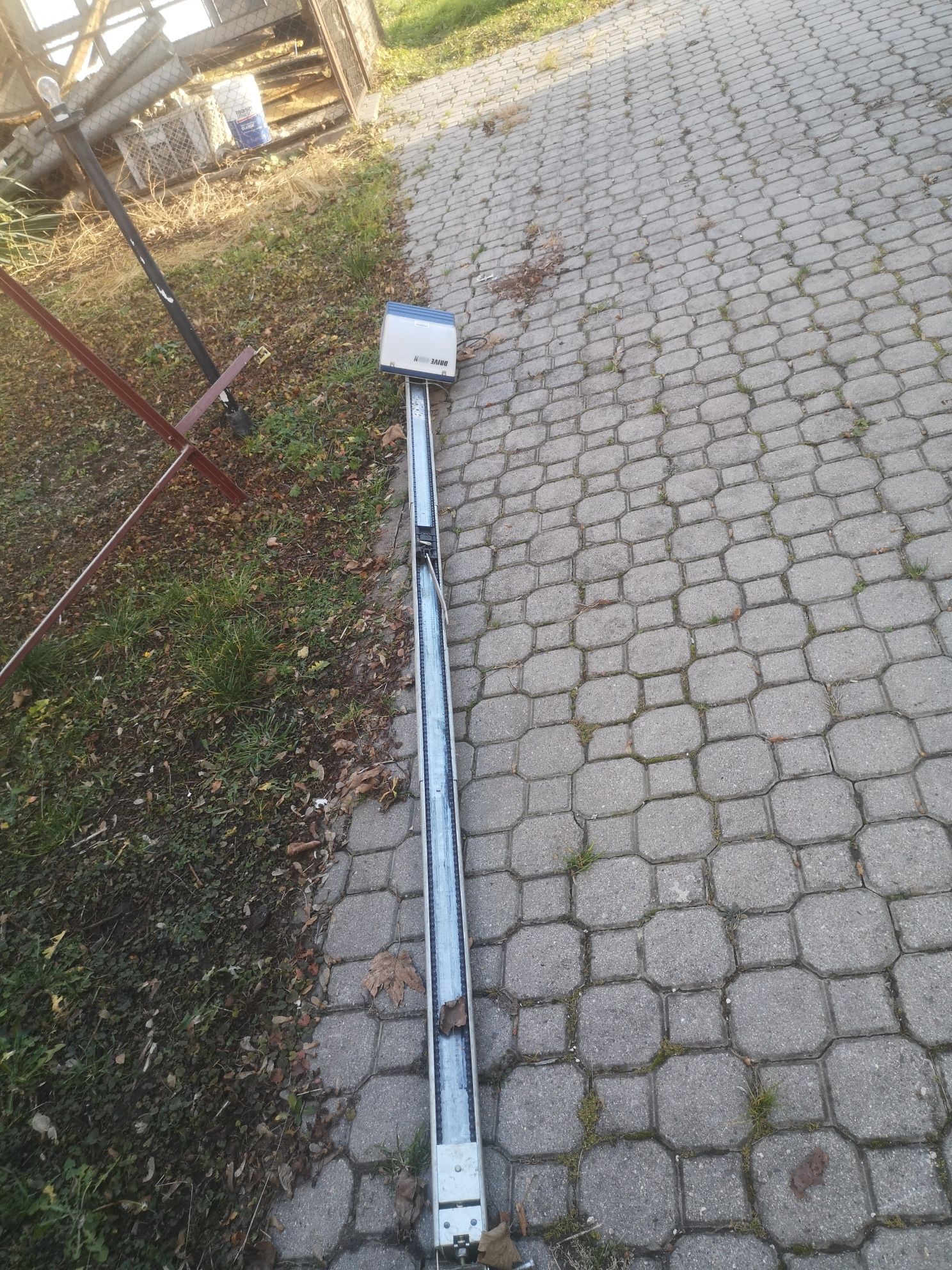 Automat drive 600n do podnoszenia bramy