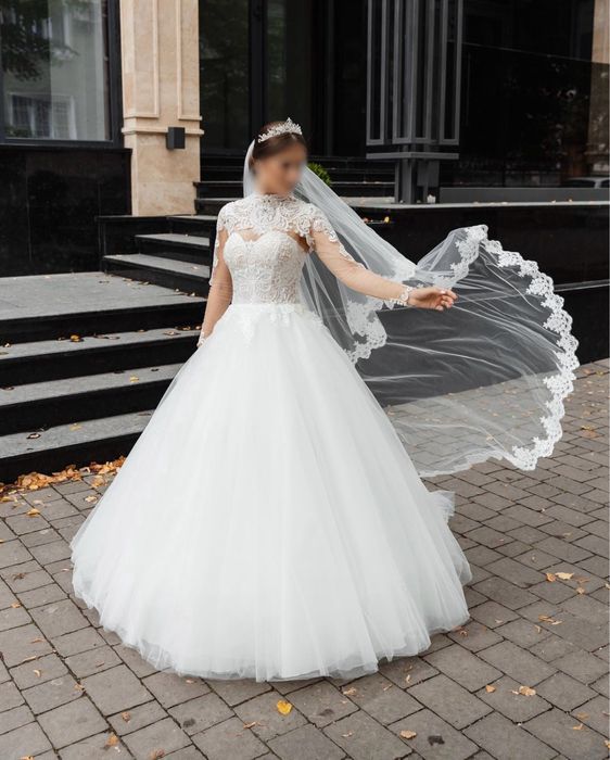 Весільна сукня трансформер