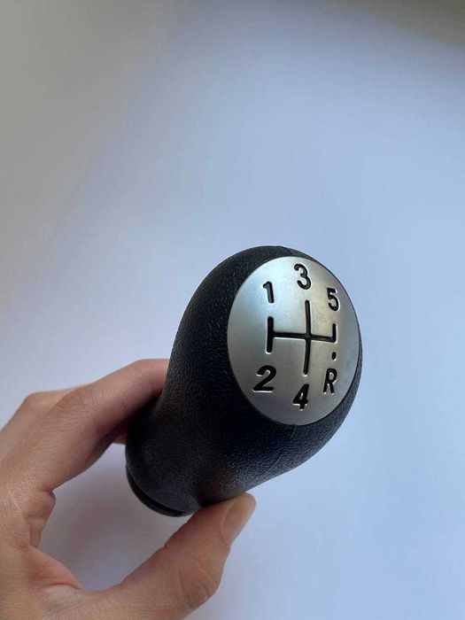 Ручка КПП 5-ступка Renault / Dacia