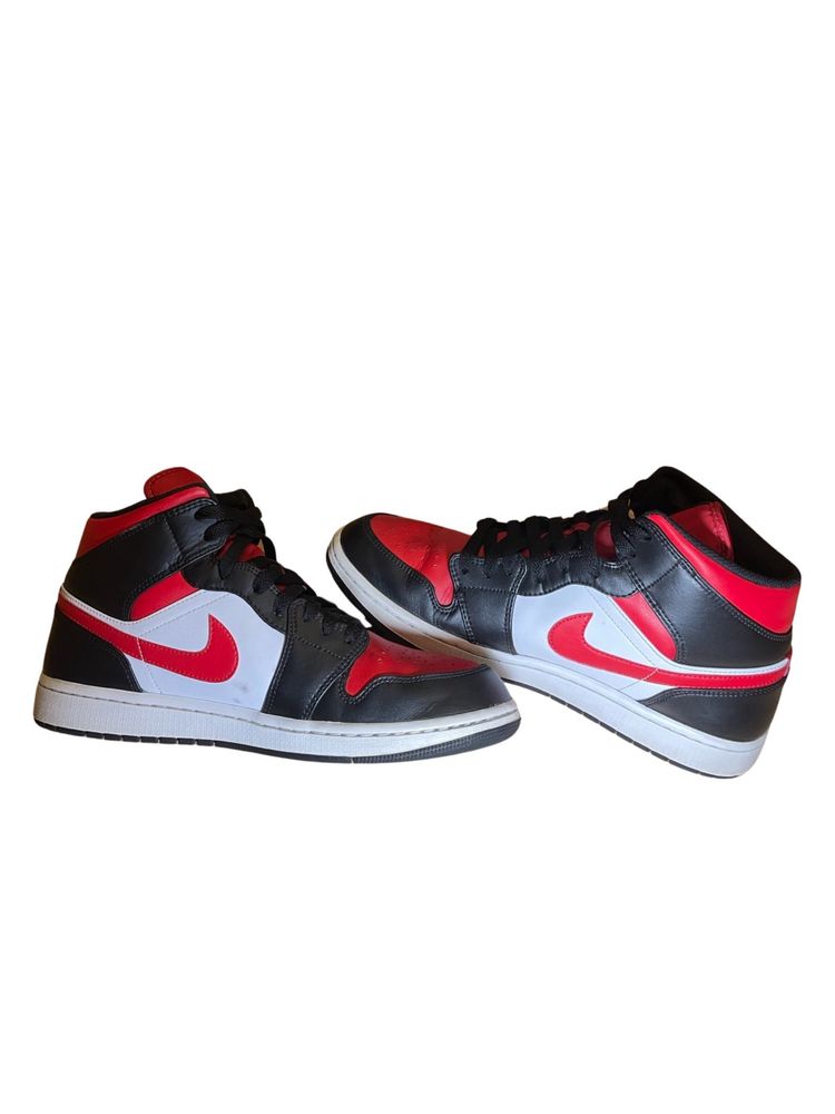 Buty Nike Air Jordan 1 Mid Black/Fire Red-White rozmiar 45