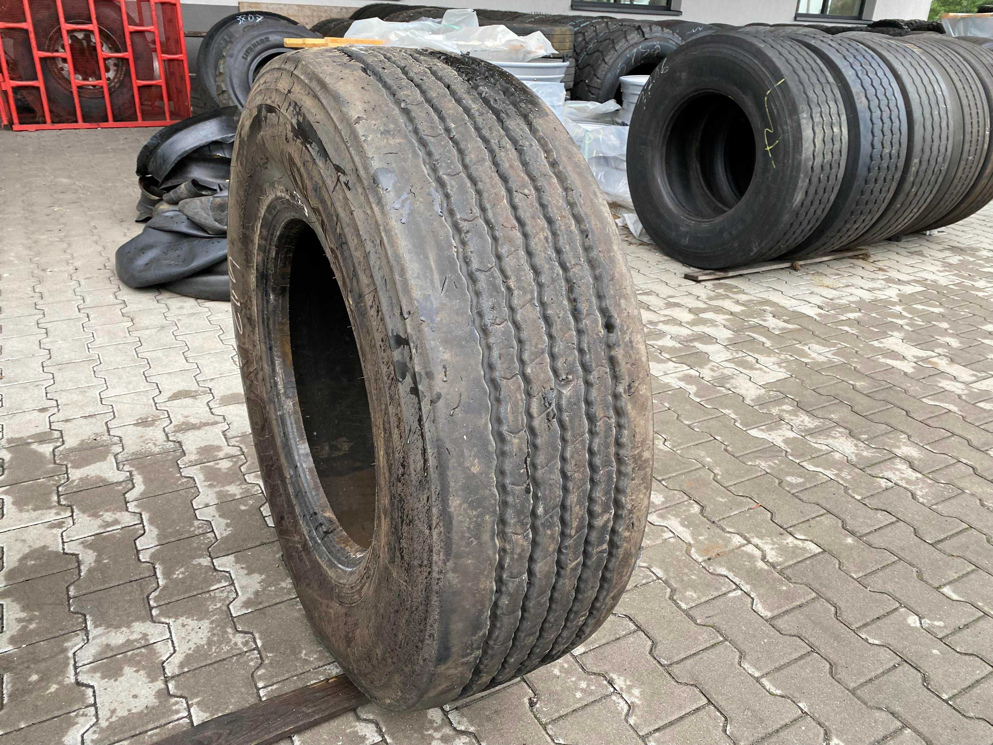 Opona 385/65R22.5 DAYTON D400T Naczepowe 11mm