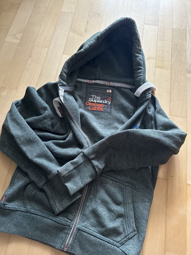 Теплая кофта Superdry