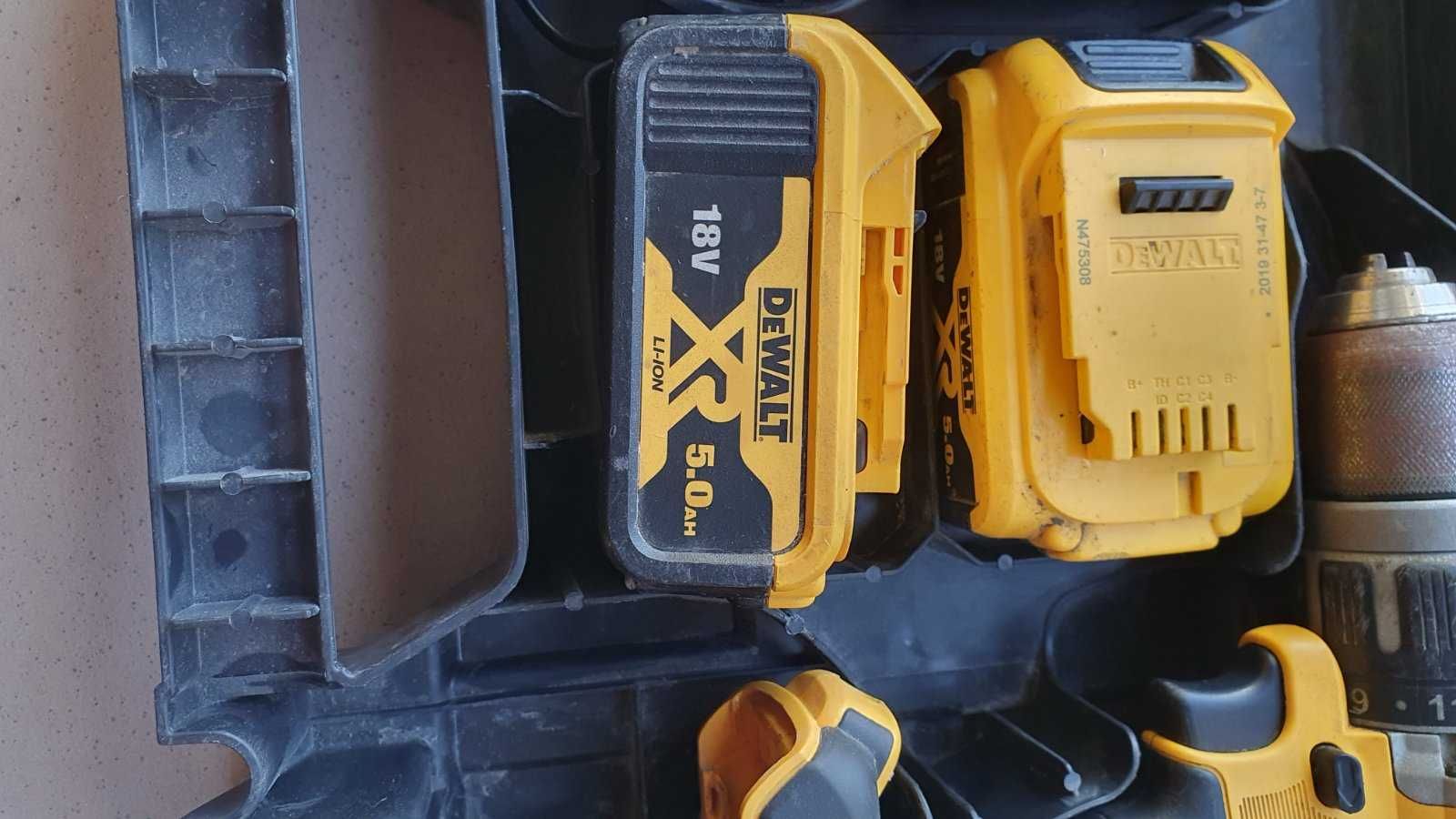 Продам шуруповерт аккумуляторный  DeWALT б\у