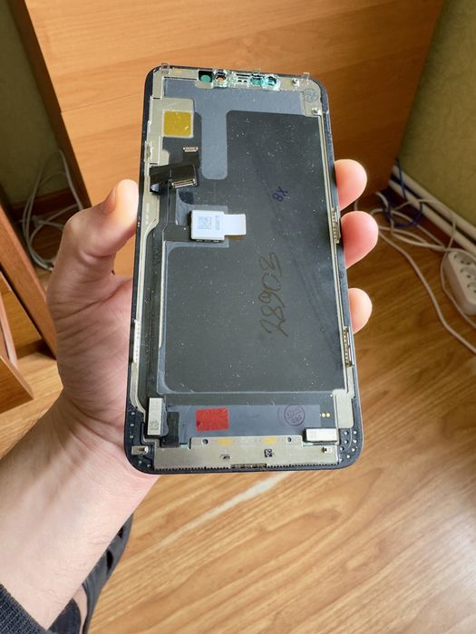Дисплей Iphone 11 Pro Max Oled в хорошем состоянии