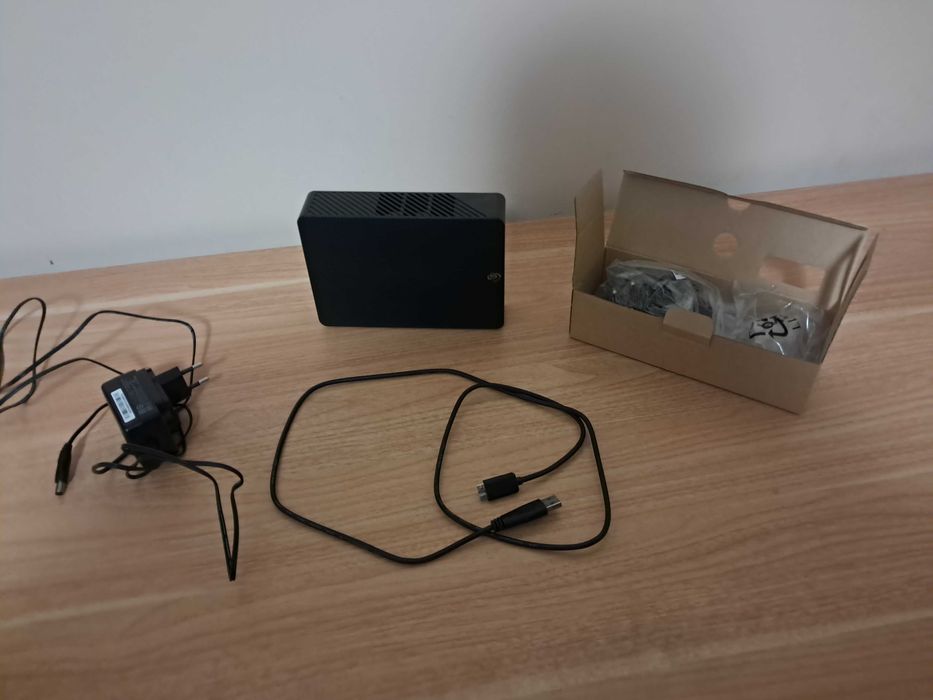 Dysk przenośny SEAGATE Expansion 6TB HDD