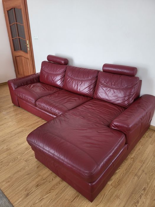 Piękna sofa narożna
