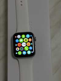 Apple Watches 44 мм