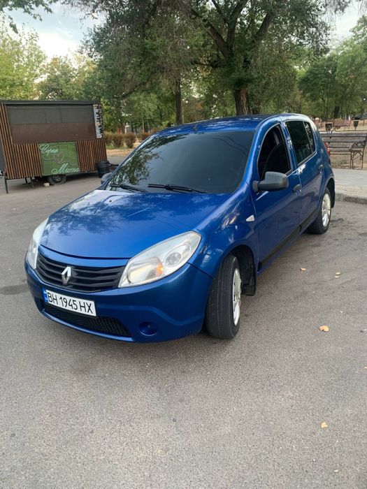 Продам Renault Sandero 2011 газ/бензин