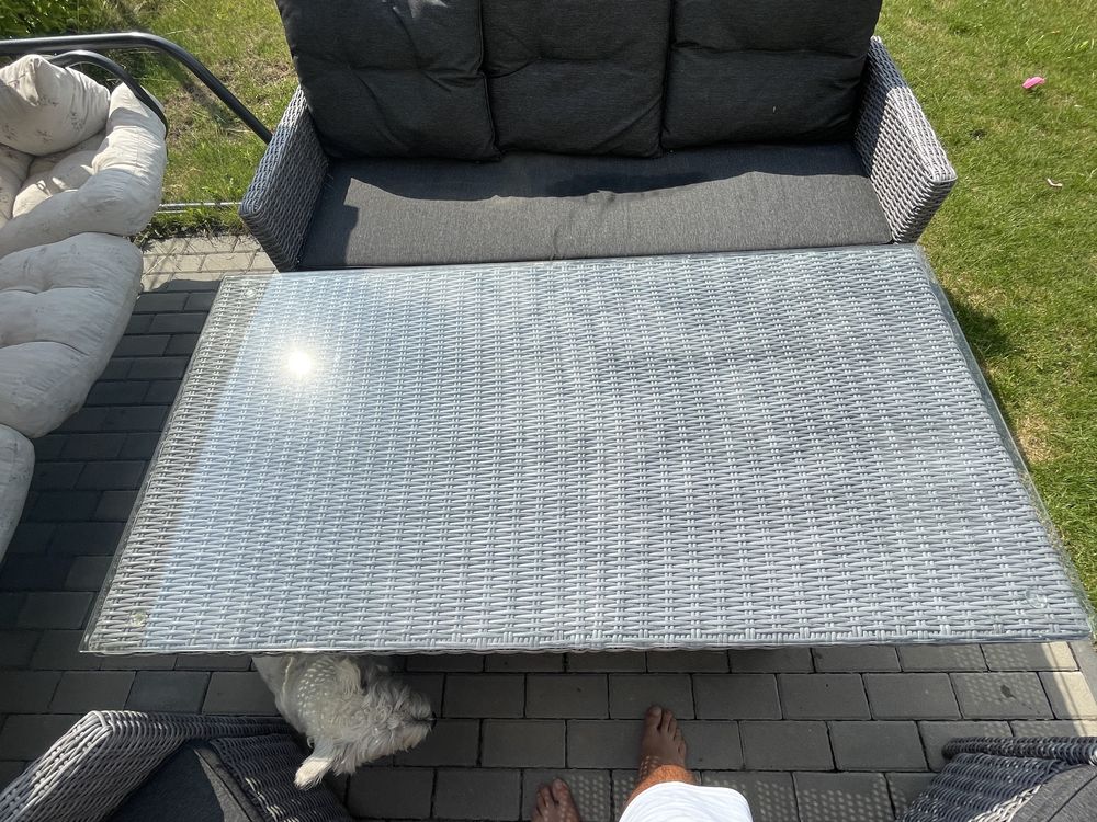 Komplet ogrodowy technorattan Meven Panama. Sofa, stół 2 fotele 2 pufy
