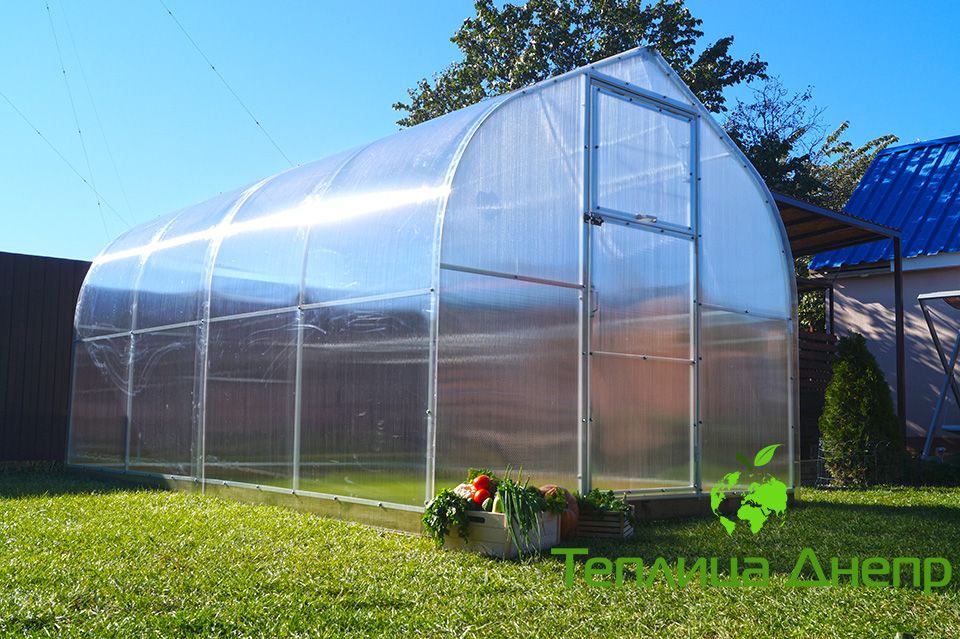 Двускатна  теплиця «Акцент» 3м. з сотовим полікарбонатом
