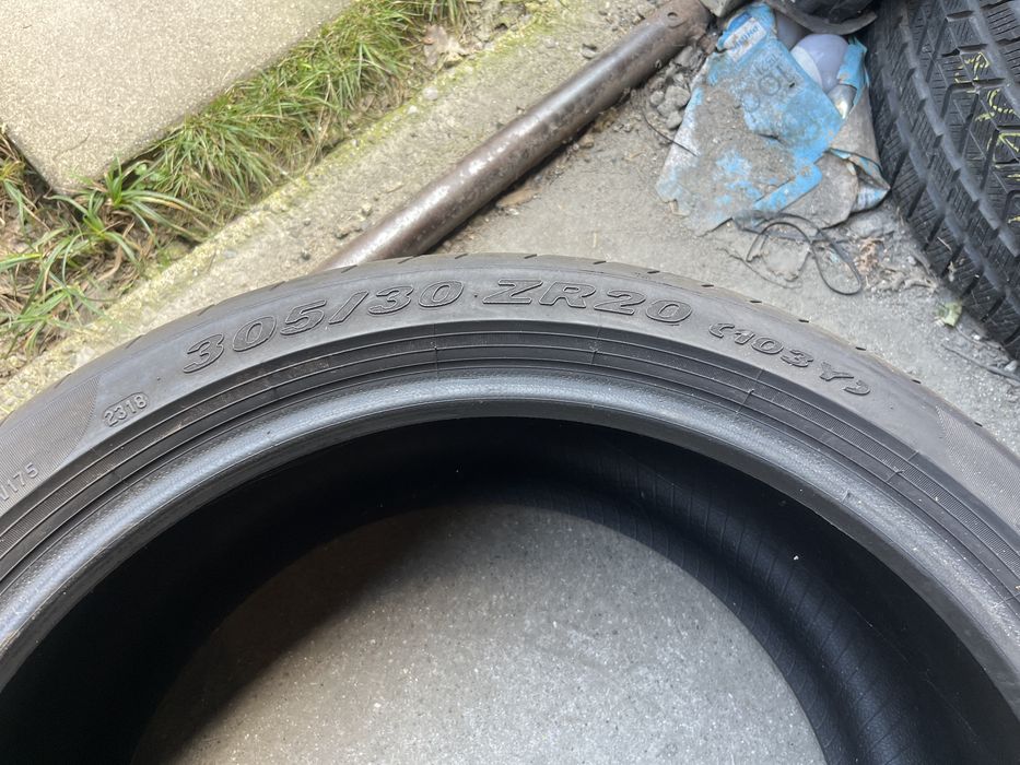 2x 305/30/20 Pirelli P Zero super stan 6mm 2szt lenie