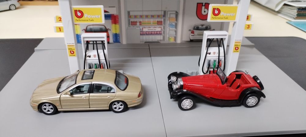 Miniaturas Diecast escala 1/43