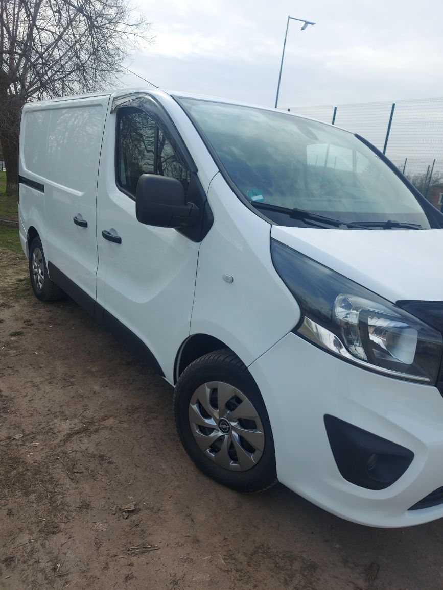 Опель Виваро /OPEL VIVARO/ 1.6 битурбо 2017 з пробігом 228тис.