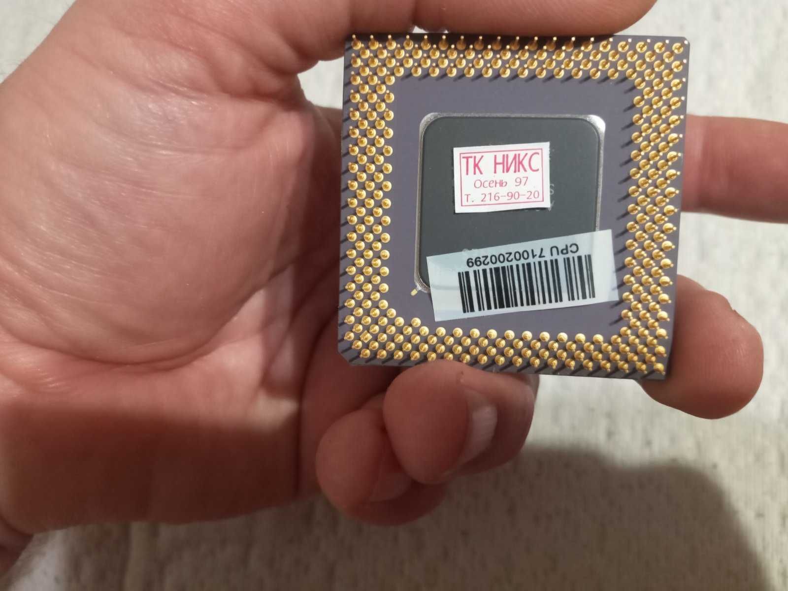 Процесор Intel Pentium MMX 166 CPGA (Socket 7)