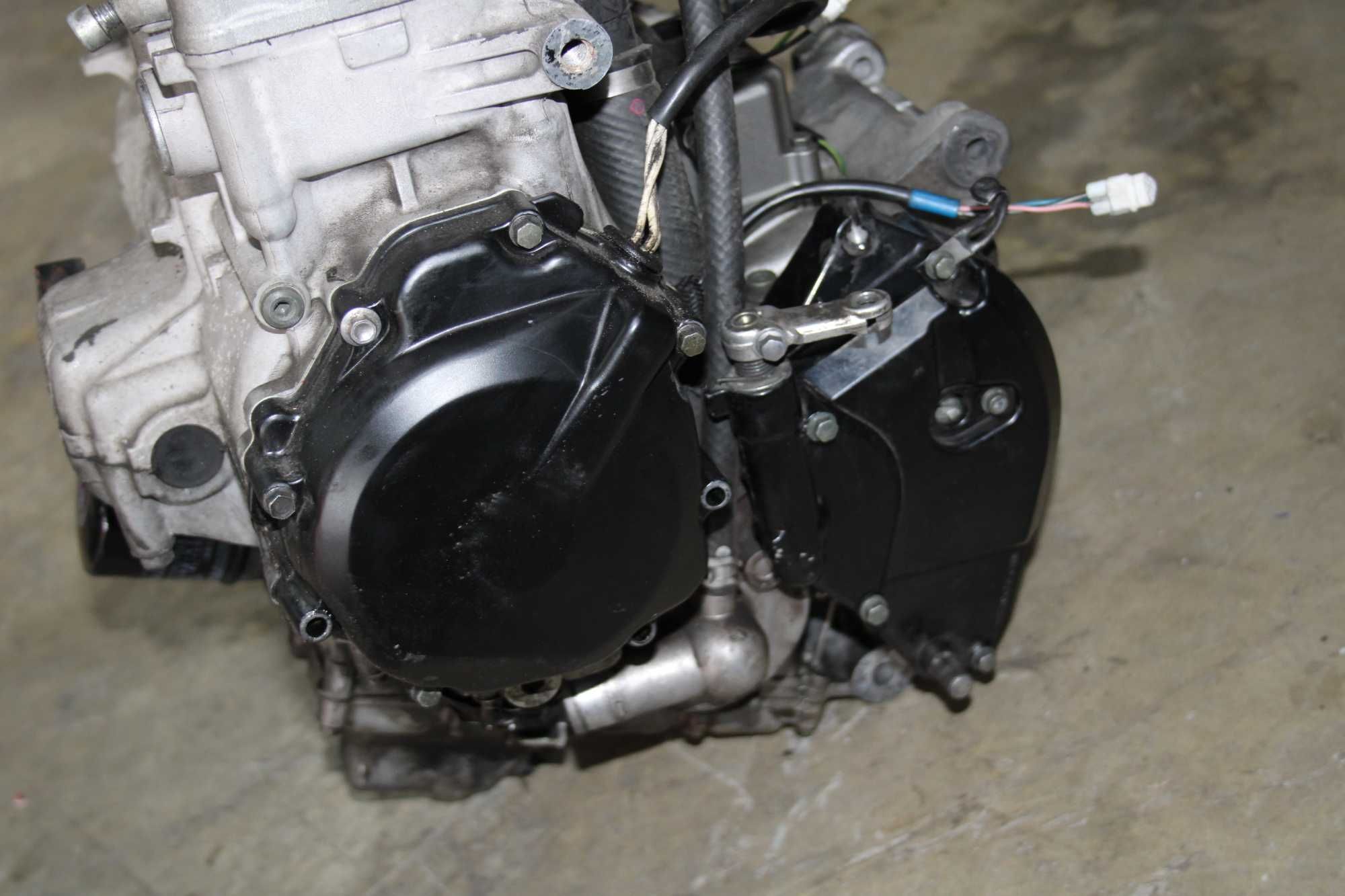 Silnik Skrzynia Biegów KPL. Suzuki GSXR 1000 K5 K6 05-06 * 34.702km *