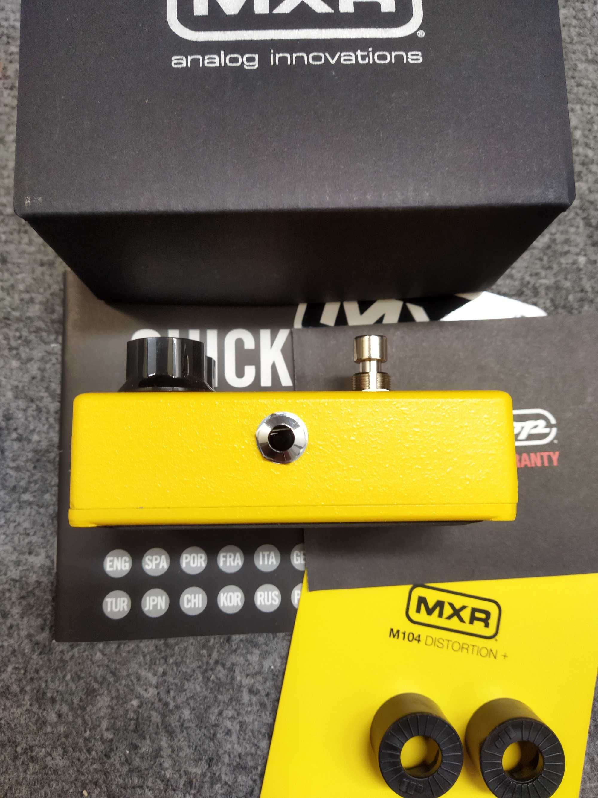 efekt gitarowy Dunlop MXR M104 distortion