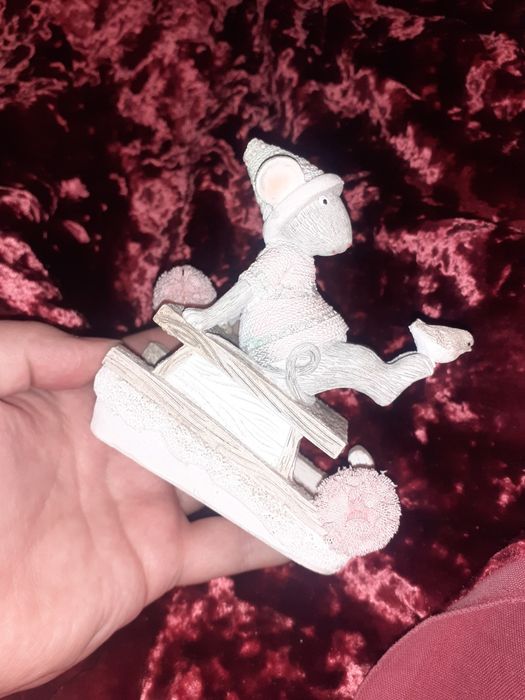 Фигурка статуэтка мышка на санях мышь зимняя новогодняя