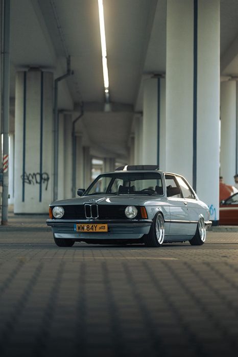 BMW Seria 3 BMW E21 315 Air Ride, 1983 – klasyk w idealnym stanie, oryginalne wnęt