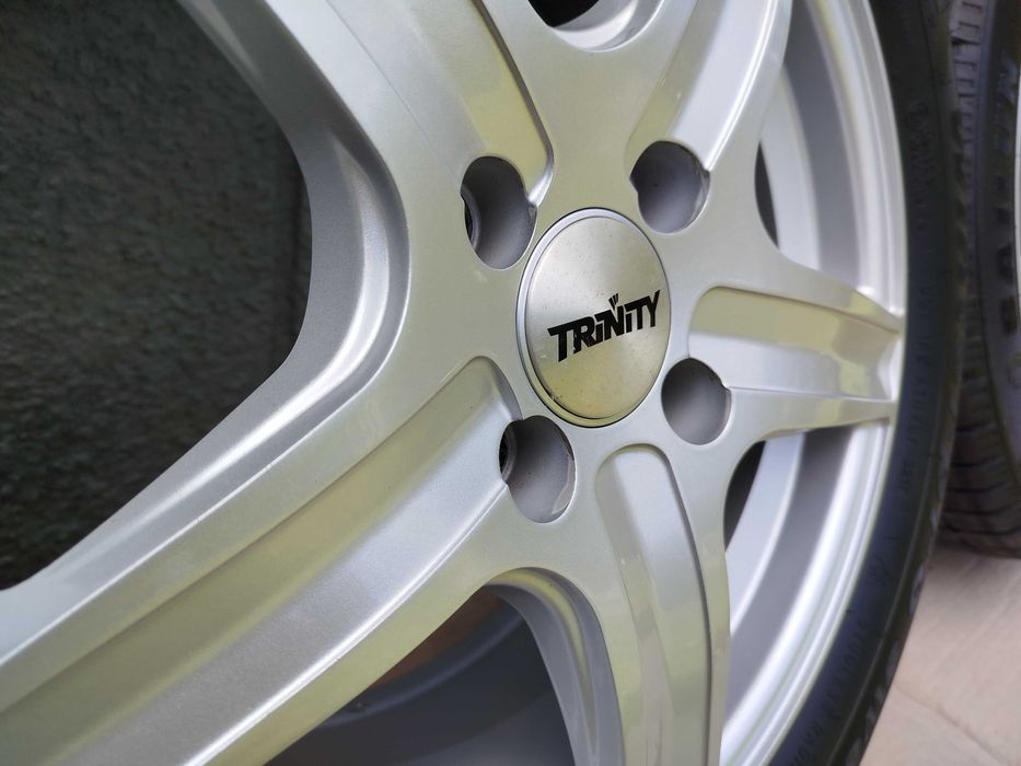 Диски TRINITY R15 4/100 Датчики Тиску Шини Sailun 185/60 R15 *ЗИМА*