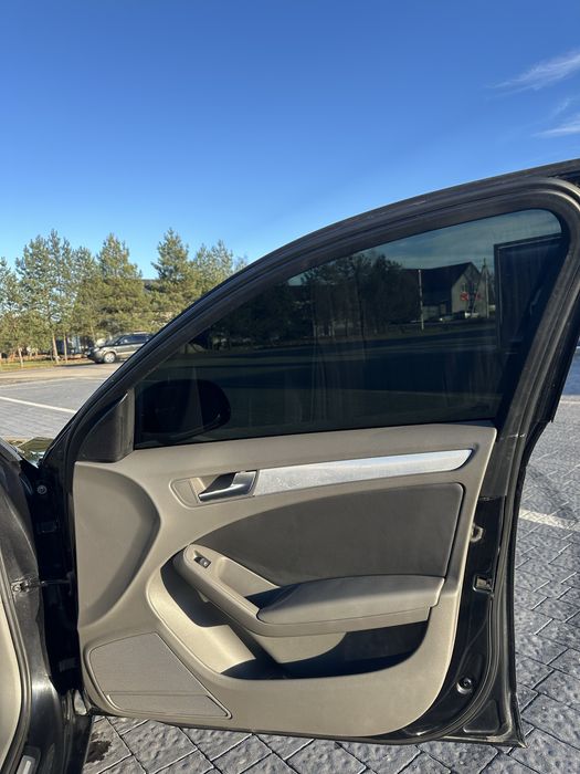 Audi A4 B8 - 2009р. 2.0 TDI