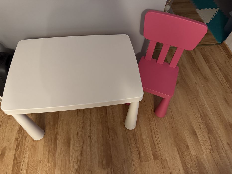 Stolik i krzesełko Ikea Mammut