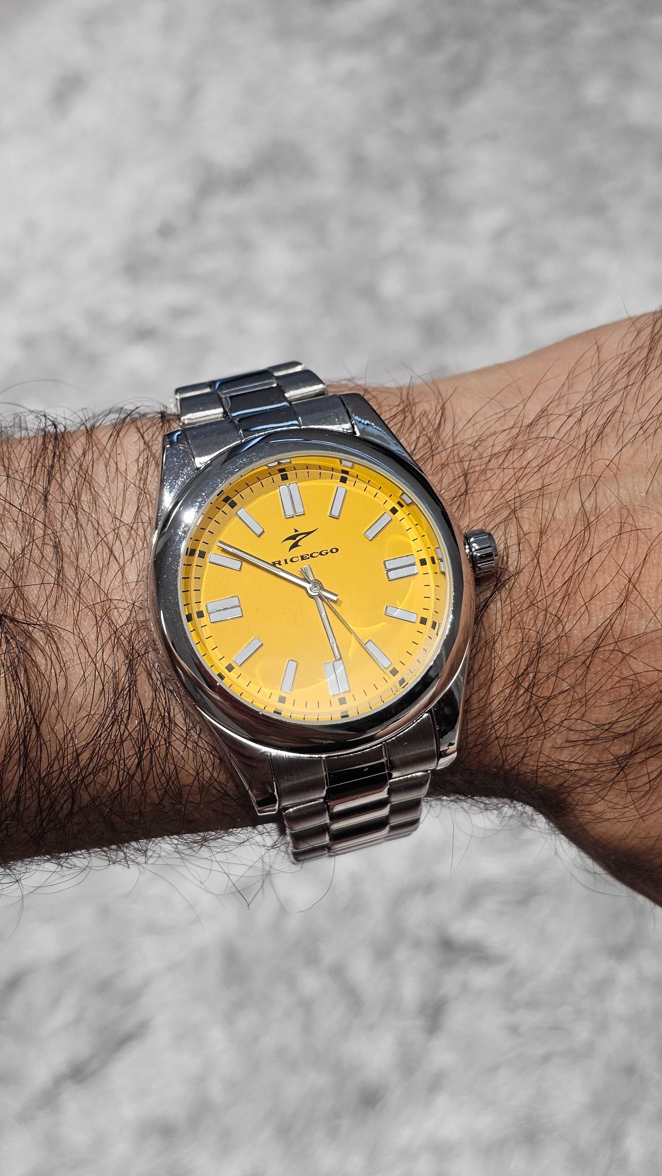 Relógio Amarelo Oyster Perpetual Ricecgo Quartz
