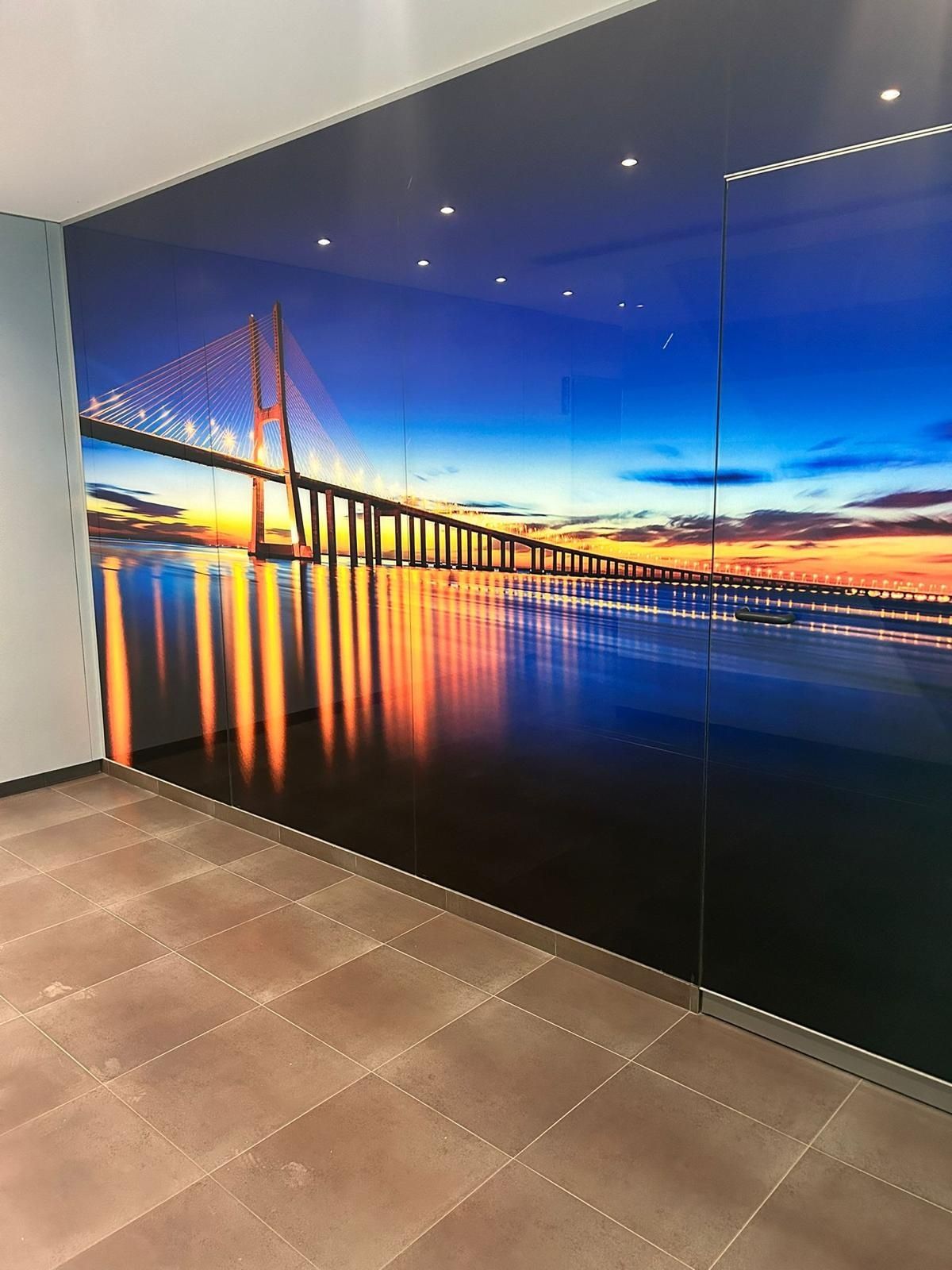 Quarto Mobilado bem localizado