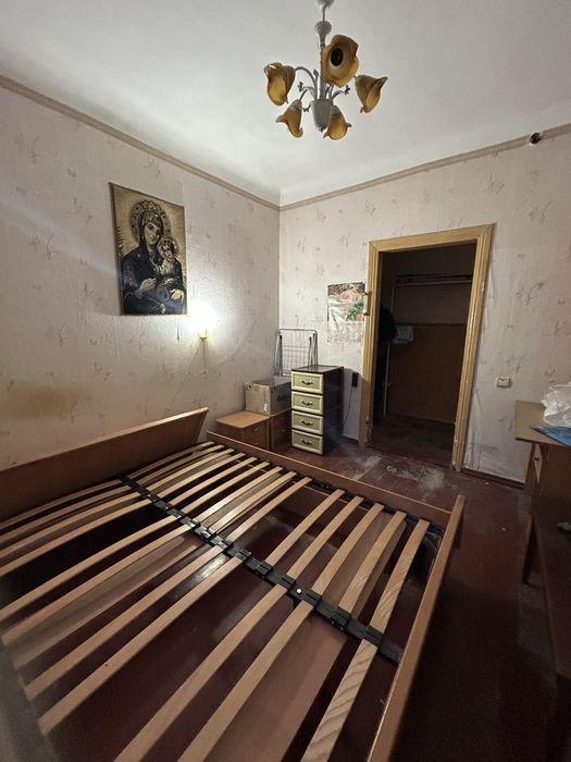 Продам 2х комнатную квартиру правый берег