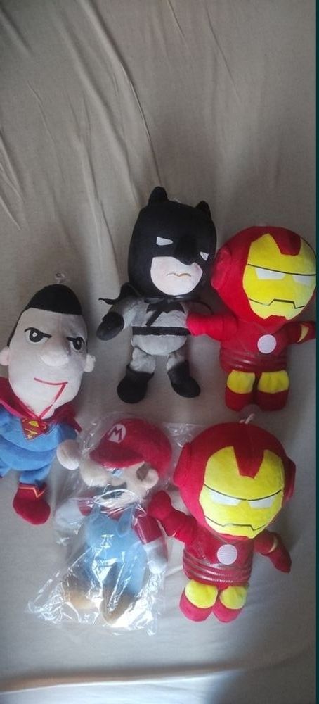 Nowy zestaw pluszakow superbohaterowie Batman Hulk Iron Man Spiderman