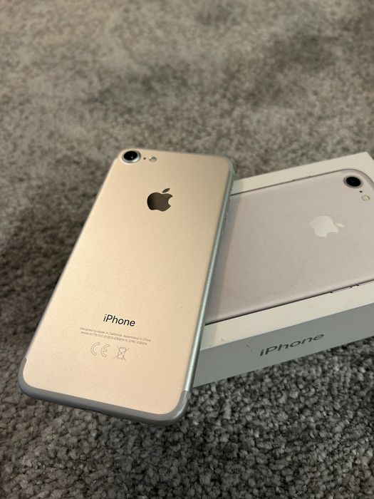 Vendo iPhone 7 32gb branco pérola