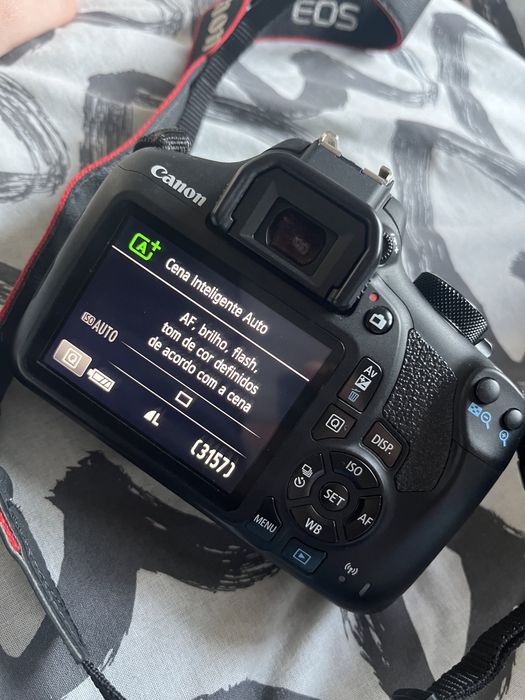 Canon 1300d c/ mala e acessorios