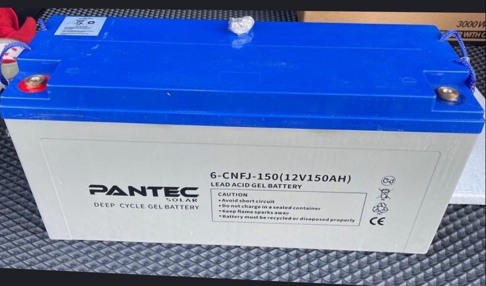 Инвертор 3 КВ  + 2 аккумулятора пантек