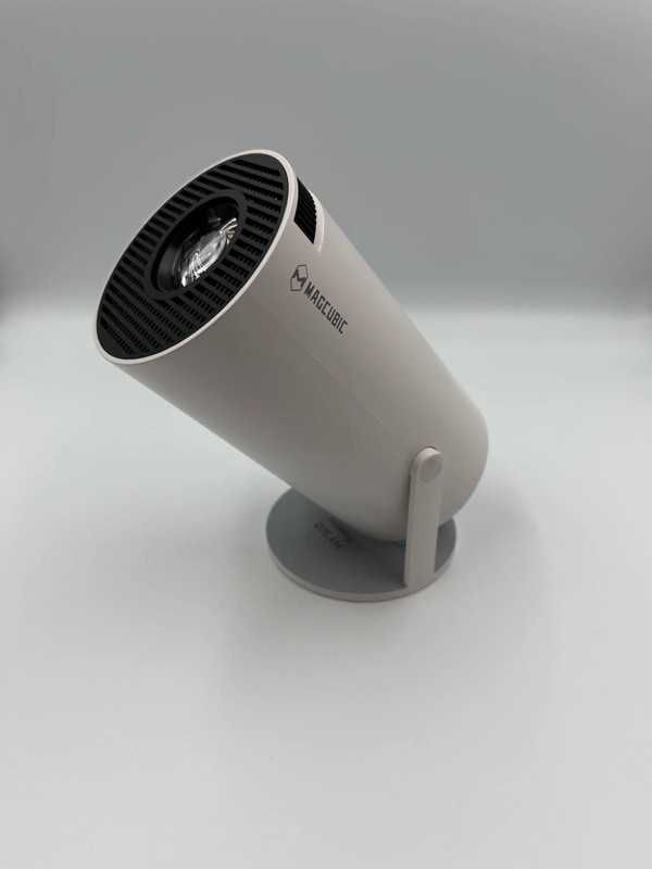 projektor magcubik