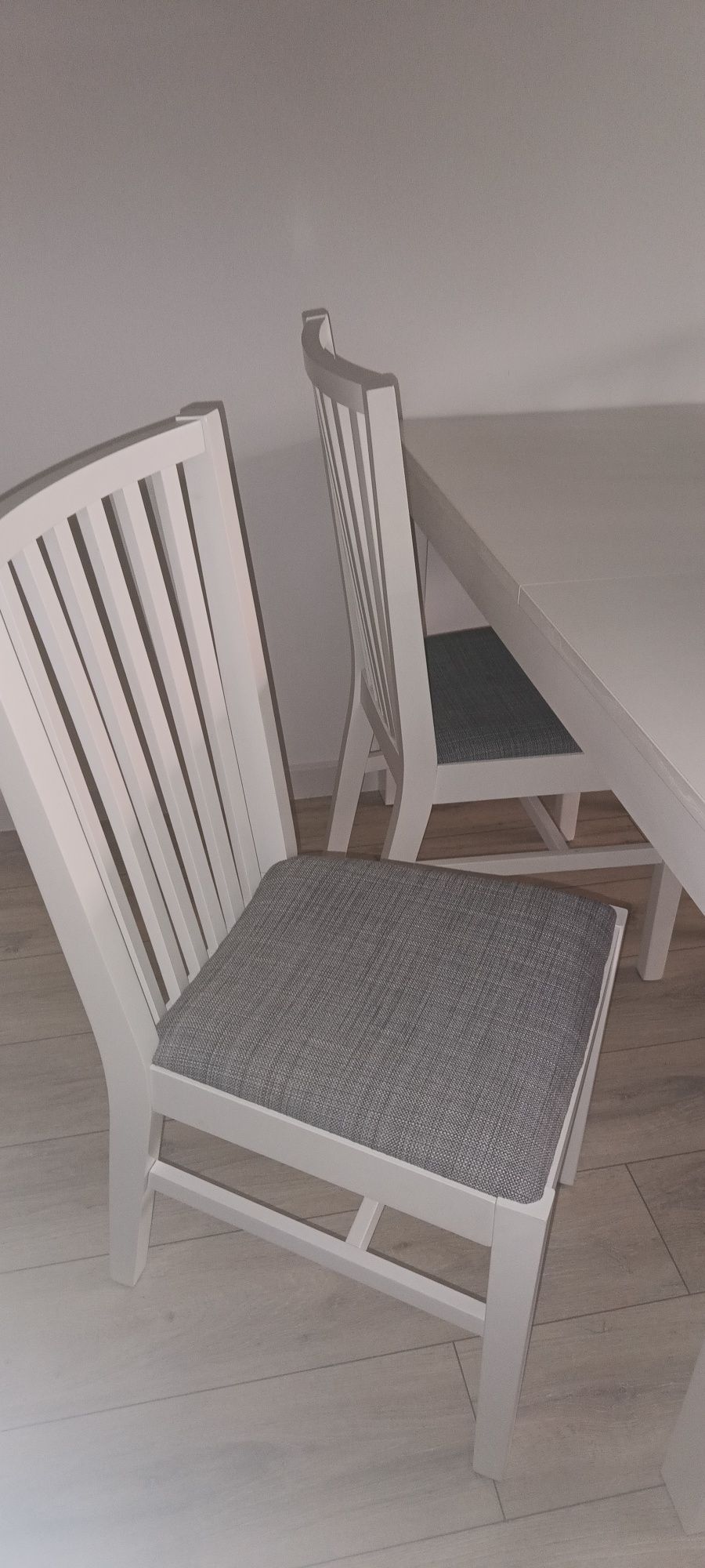 Komplet -Stół drewniany rozkładany 140x180x220 z krzesłami Ikea