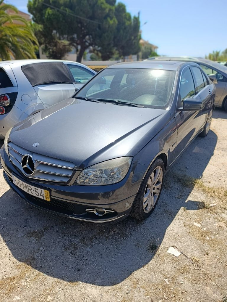 MERCEDES-BENZ C-Class 2.1 C 220