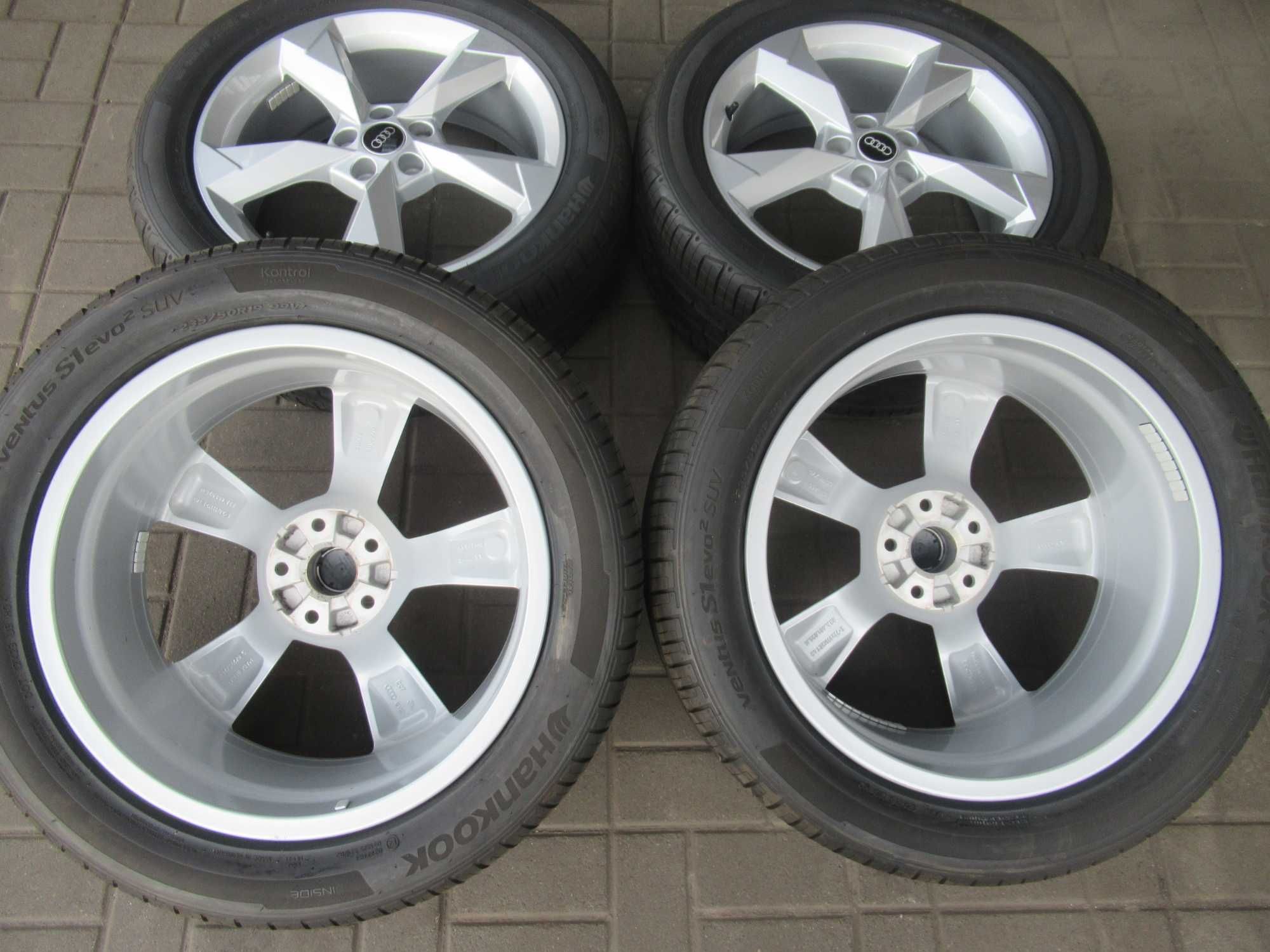 Kola felgi 19 opony 235/50/19 Audi Q3 oryginał 83A601025N nowe