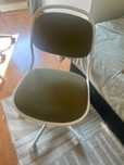 Cadeira verde IKEA