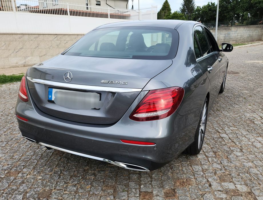 Mercedes-Benz E220d  AMG